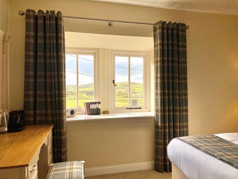 The Alma Inn Colne  Esterno foto